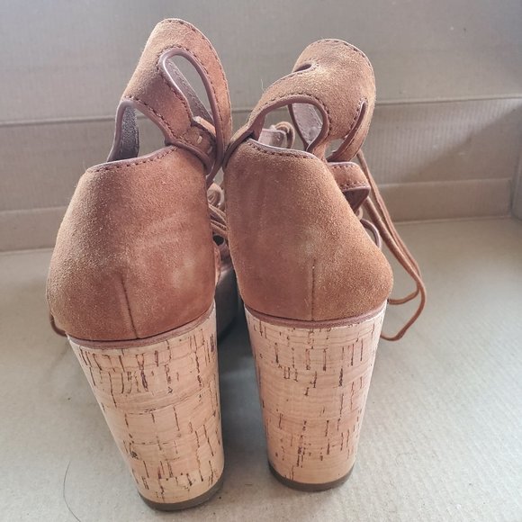 Frye suede lace up platform sandals, sz 7.5 - Picture 4 of 7